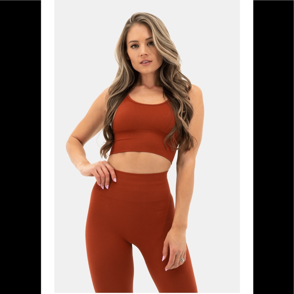 Balance athletica- Energy top in Amber